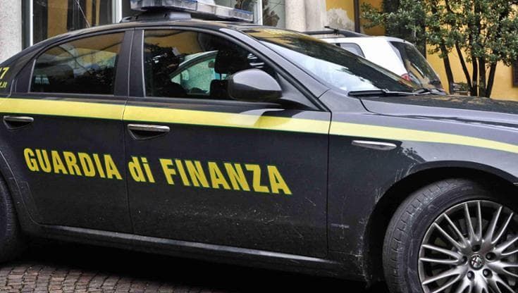 Guardia di finanza, sindacati vs governo: «Basta slogan, sul contratto solo mance e manovre spot»