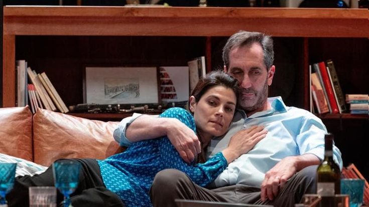 Valeria Solarino alla Pergola: “Senza segreti una storia d’amore rischia la fine”