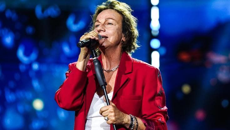 Pop erotico: da Vasco Rossi a Gianna Nannini (passando per i Pooh)