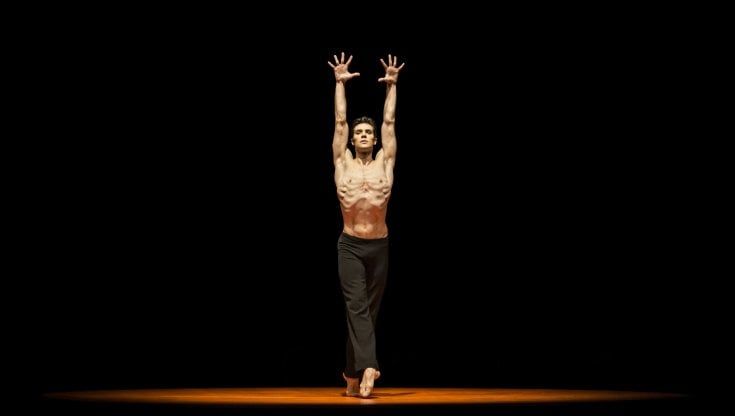 Roberto Bolle in scena agli Arcimboldi: "Il sogno di Boléro, ogni volta una sfida"