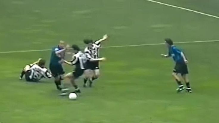 Inter-Juve, da Iuliano-Ronaldo a guardie e ladri: il derby d’Italia in dieci parole