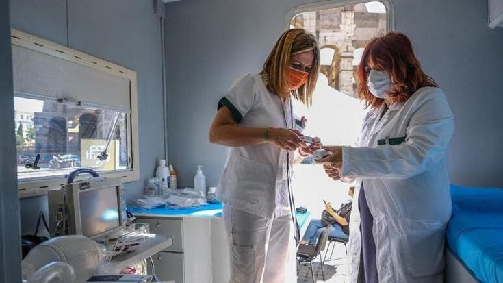 Donne medico, c’è il sorpasso. Ma la chirurgia resta un affare da uomini