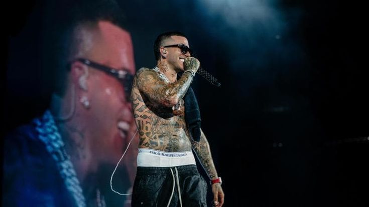 Dieci anni di Sfera Ebbasta con doppio live a San Siro