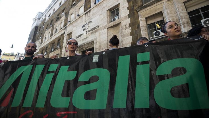 Alitalia, la trattativa entra in stallo. Crisi politica e contrasti con Delta