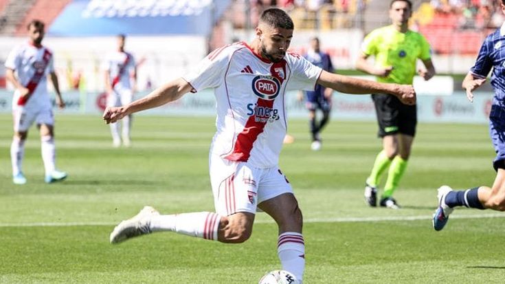 Il Palermo accelera per Marras, rosanero in vantaggio sul Pisa