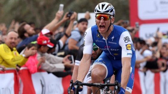 Ciclismo, Abu Dhabi: sprint a Kittel, Cavendish resta leader