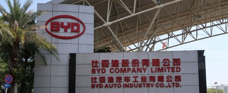 Auto elettrica, arriva la super batteria che resiste a tutto