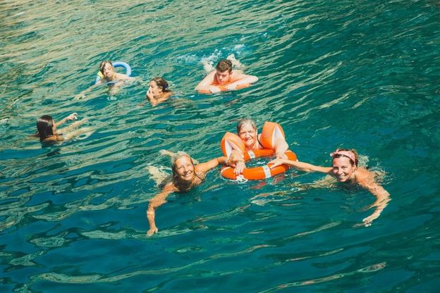 A mare per superare le barriere: così Ischia tende una mano ai disabili