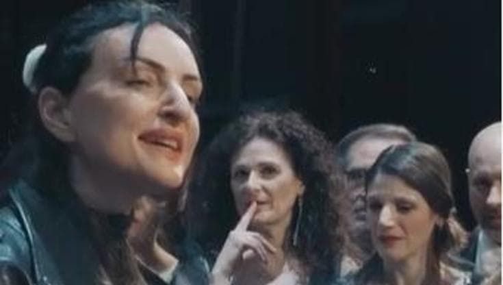 Il Coro del Regio di Parma si lancia nel pop. E canta con Arisa nella serata cover di Sanremo