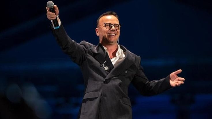 Da venerdì al Plebiscito Gigi D’Alessio. Ma i residenti: “Troppo caos”