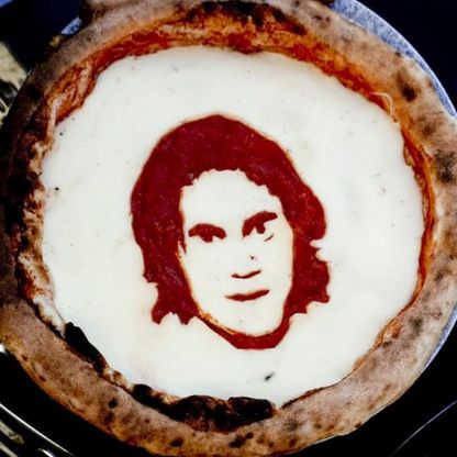 Champions, una pizza per Cavani, Mbappé e Neymar