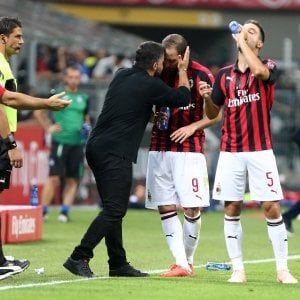 Milan, Scaroni: "Torneremo all'Uefa, ma non saremo assolti. Entro l'anno decisione sullo stadio"