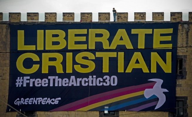Madre attivista Greenpeace<br />scrive lettera a Napolitano