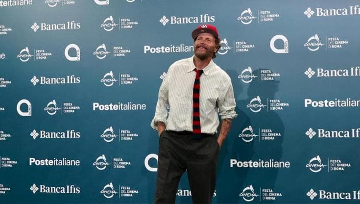 Jovanotti alla Festa di Roma: "Il valore che coltivo è l'ingenuità, linfa vitale del rock'n'roll"