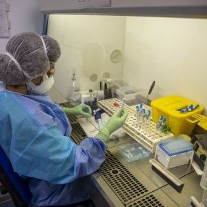 Coronavirus, altri 18 casi in Sicilia: sei sono migranti