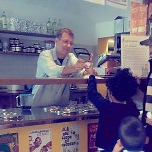Torino, lo sfogo del gelataio di Borgo Dora: "Minacciato perché antifascista"