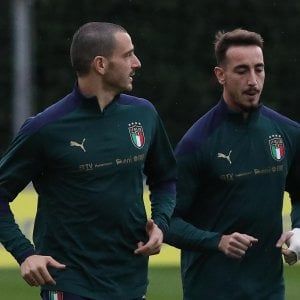 Nazionale, il ballo dei debuttanti: "Una canzone per entrare nel gruppo"
