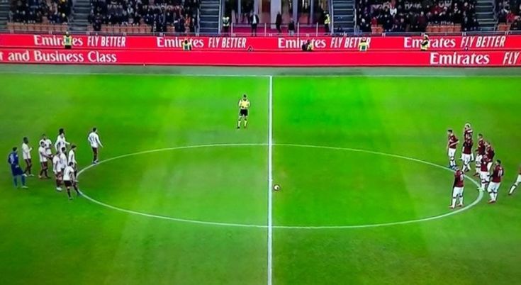 Kobe Bryant, niente minuto di silenzio prima di Milan-Torino: polemica sui social