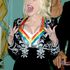 Guai per Dolly Parton, il suo parco tematico non è sicuro