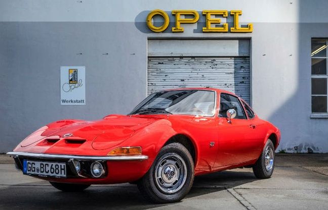 Opel GT, i primi 50 anni della dream car tedesca