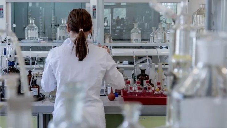Holostem, 60.000 firme per salvare la terapia per i bambini farfalla