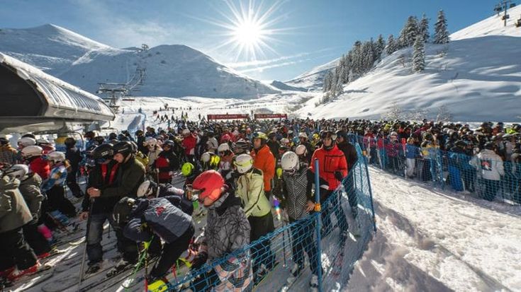 Sole e neve in quantità, la stagione dello sci chiude con affari d’oro