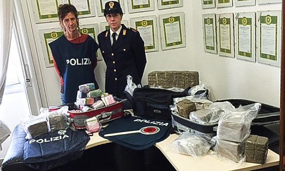 Blitz a Cornigliano, sequestrati 70 chilogrammi di hashish