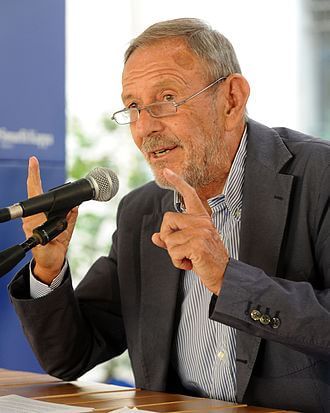 Umberto Curi: "Ma già Socrate ci insegnava che la fine fa parte della vita"