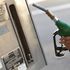 Petrolio ai massimi dal 2014, nuovi rincari alla pompa di benzina