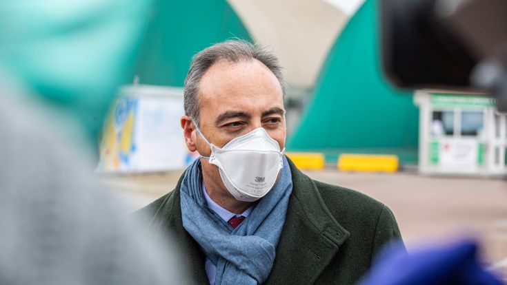 Gallera: “Vivo nel bunker non penso alla popolarità. Ma se serve sono pronto alla sfida per Milano”