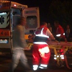 Bari, 14enne investito mentre attraversa via Napoli con gli amici: è grave 