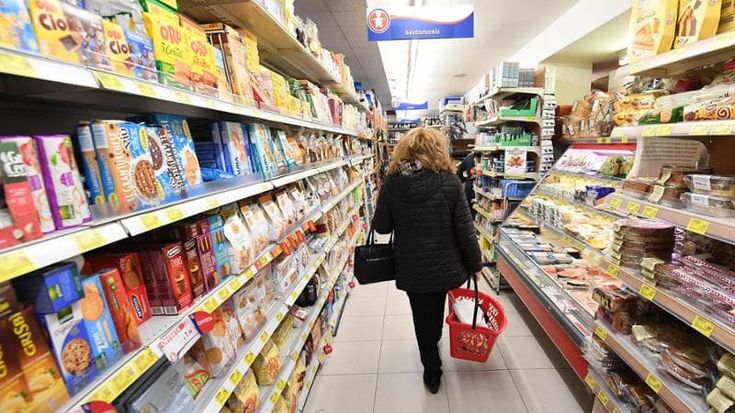 Firenze, supermercati e farmacie aperte a Ferragosto: ecco la mappa