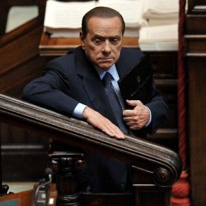Il pressing della famiglia su Berlusconi, domanda di grazia firmata ma non presentata
