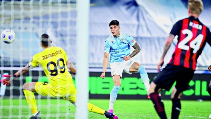 Lazio-Milan 3-0, Correa e Immobile rilanciano i capitolini. I rossoneri perdono anche il secondo posto