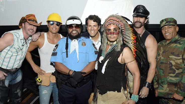 Victor Willis dei Village People, il musicista diviso tra l'inno gay e la vicinanza a Trump