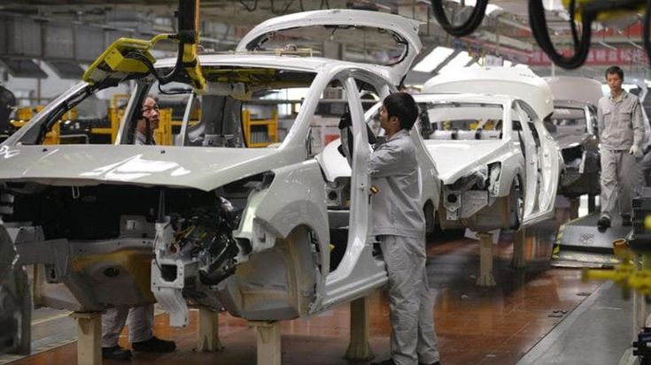 La Cina esulta: “Svolta con l’Ue sulle auto elettriche”. Ma Bruxelles frena