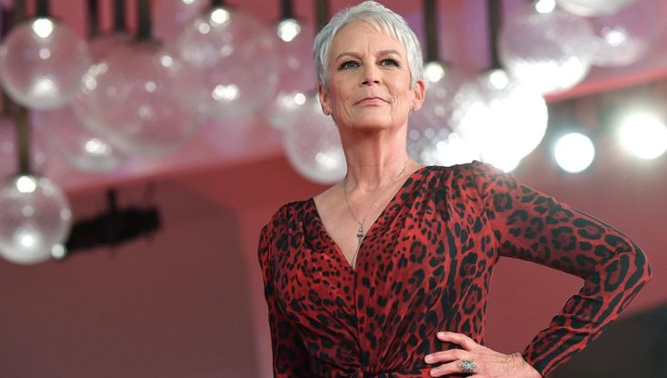Venezia, la lady d'argento Jamie Lee Curtis conquista la Mostra