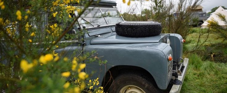 Land Rover, 70 anni tutti in un filmato