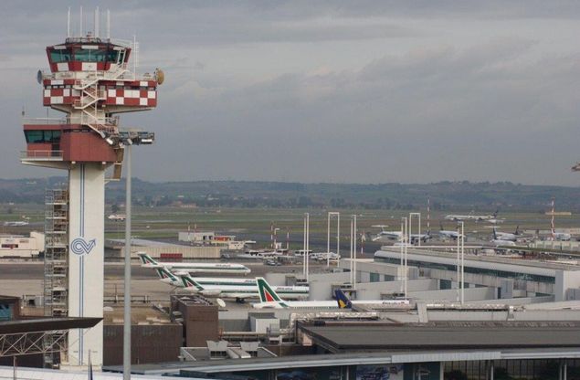 Aeroporto, stazioni metro e autobus<br />Il maltempo si abbatte sulla Capitale