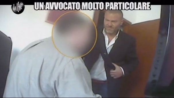 Truffe e molestie da avvocato<br />Servizio delle Iene a Parma