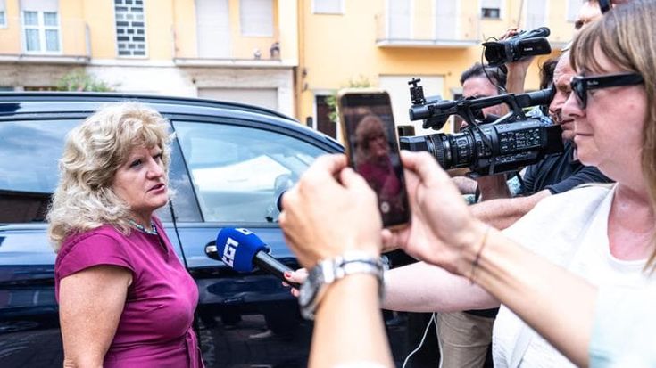 Riapre la gioielleria di Roggero, moglie e figlia chiedono protezione: “Noi in prima linea”