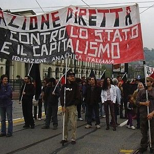 Primo Maggio, anarchici e No Tav: "In piazza anche noi, poi davanti a Eataly"
