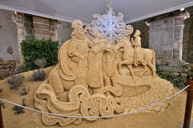 Salento, il presepe di sabbia è un'opera d'arte
