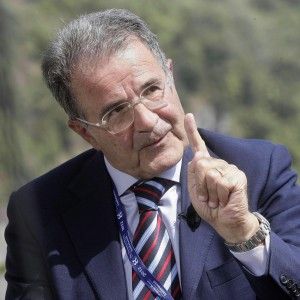 Prodi non rinnova l'iscrizione. "Deluso, forse voter&agrave; alle primarie"