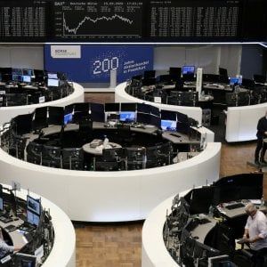 Le Borse di oggi, 16 settembre. Le Borse chiudono deboli in attesa della Fed