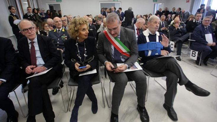 Bucci e i poteri, meglio l’unione della separazione. Ai giudici dice: “Lavoriamo assieme”