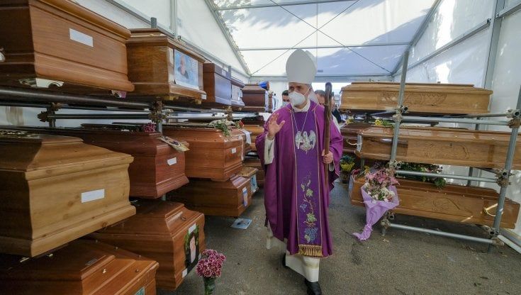L'emergenza cimiteri è già costata al Comune 250 mila euro di spese extra