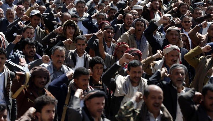 Yemen, gli Usa "riabilitano" i ribelli Houthi