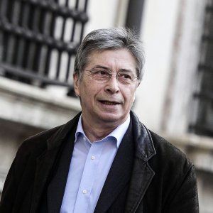Per Errani il mediatore in arrivo un posto di governo