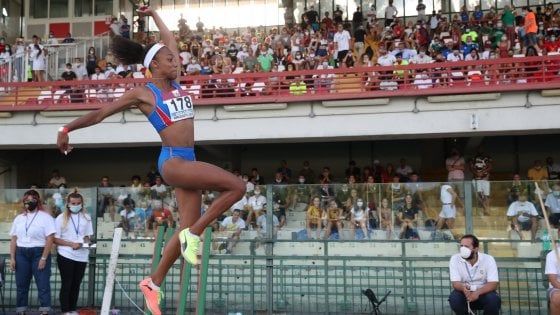 Atletica leggera, prima lo show: ma non toccate il salto il lungo